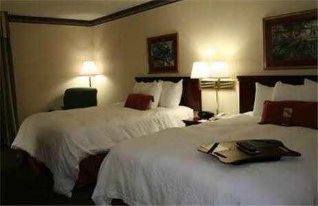 Hampton 3* Batesville